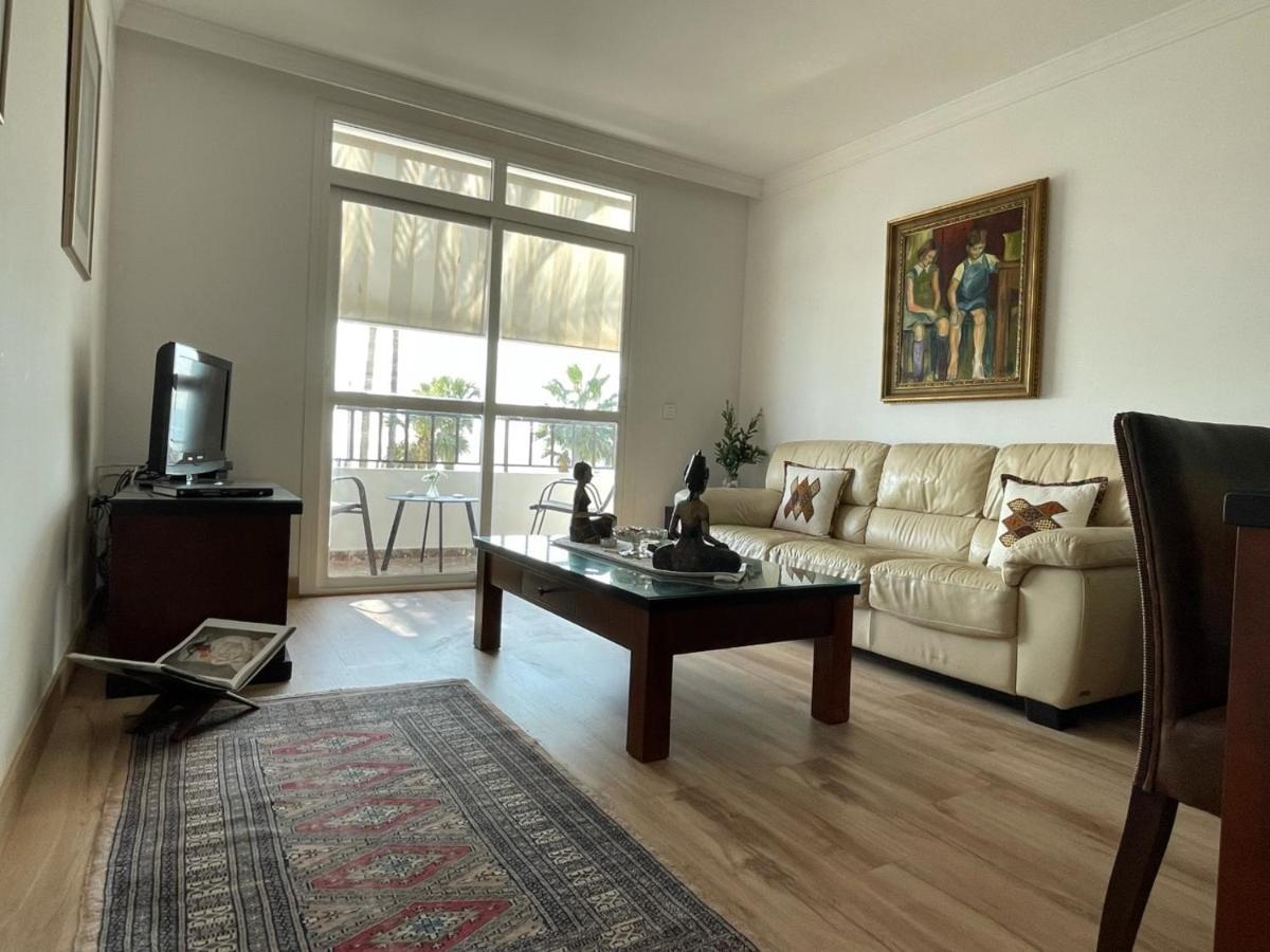 Apartamento Frente A La Playa Piso 2 Estepona Bagian luar foto